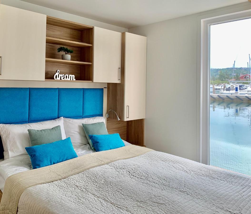 Bonita Houseboat Apartment Portorose Dış mekan fotoğraf